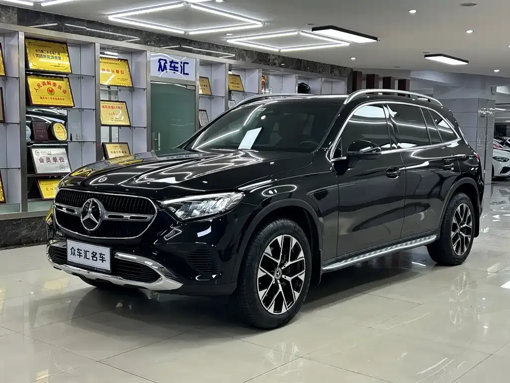 Mercedes-Benz GLC — фото 1