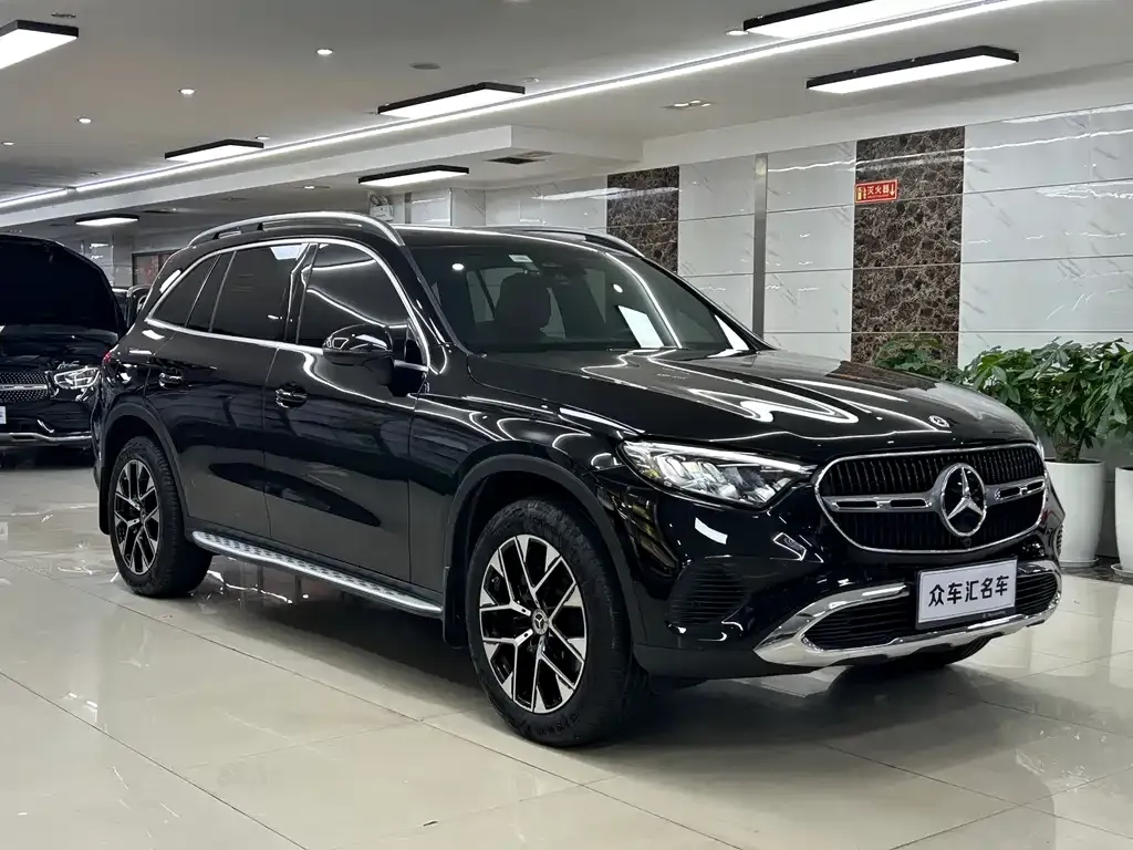 Mercedes-Benz GLC — фото 10