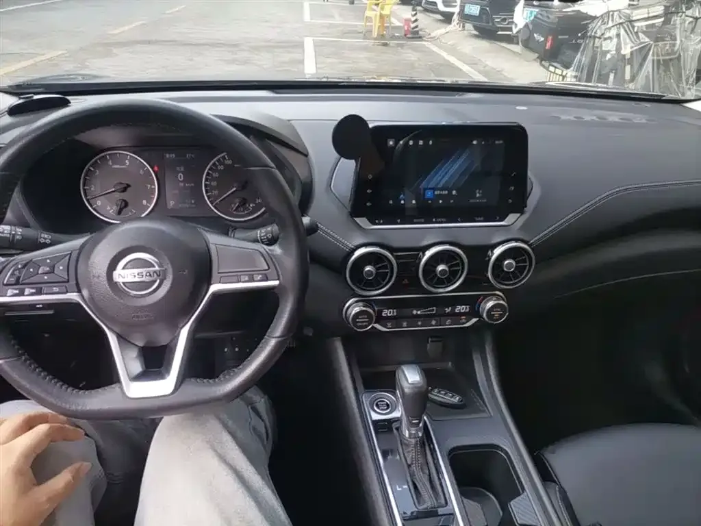 Nissan Sylphy 2021 из CN, фото 6