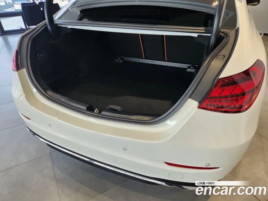 Mercedes-Benz C-Class — фото 10