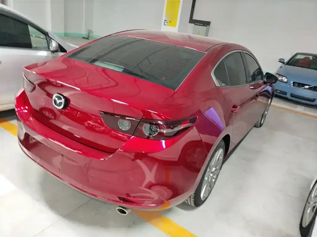 Mazda 3 Axela 2021 из CN, фото 5