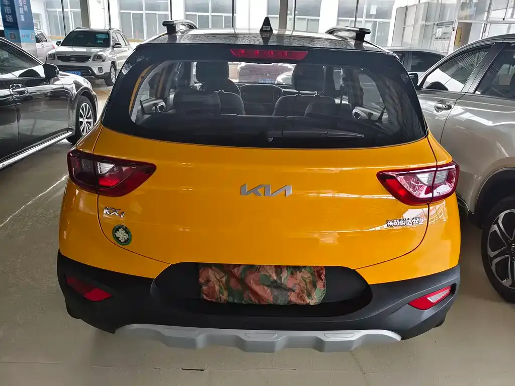 Kia KX1 2022 из CN, фото 5