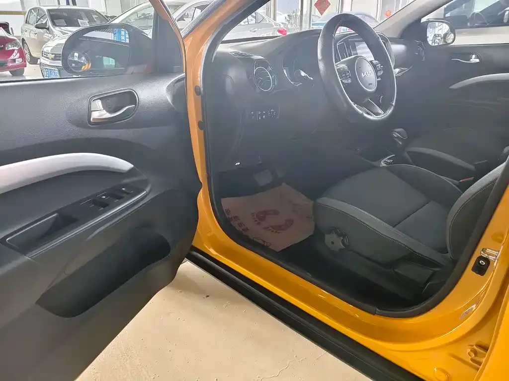 Kia KX1 2022 из CN, фото 8
