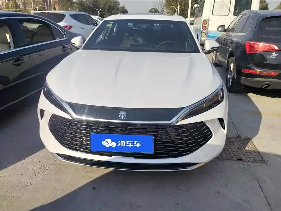 BYD Qin L — фото 9