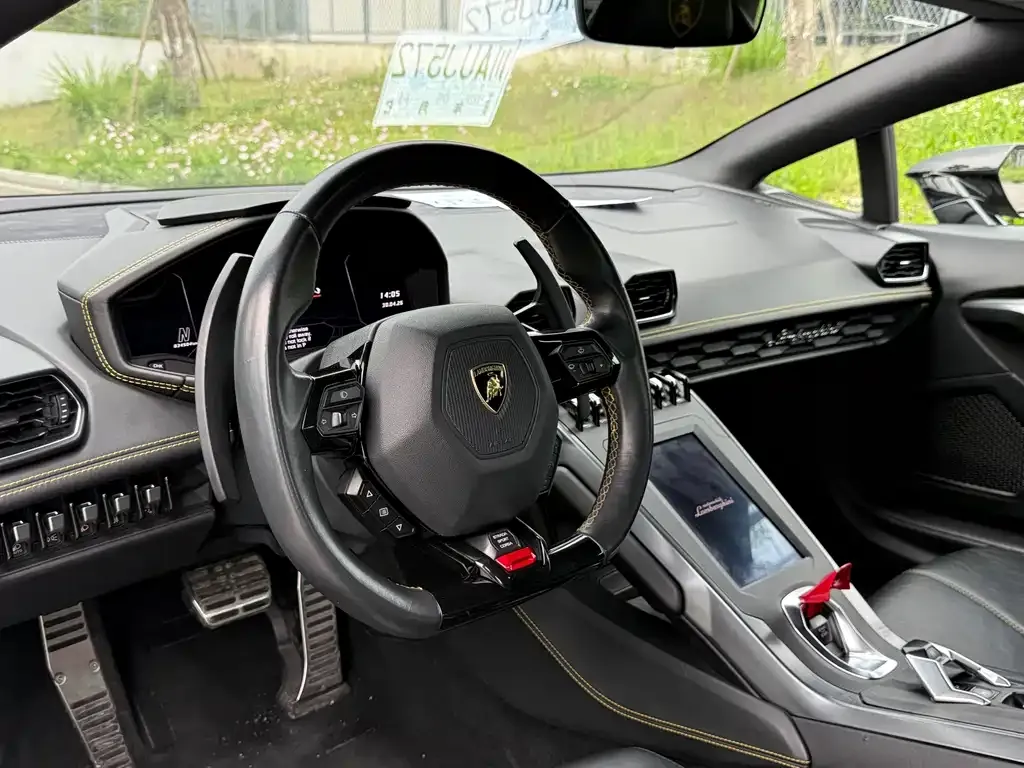 Lamborghini Huracan 2021 из CN, фото 7