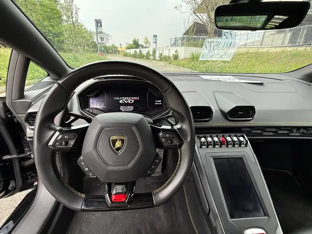 Lamborghini Huracan 2021 из CN, фото 3