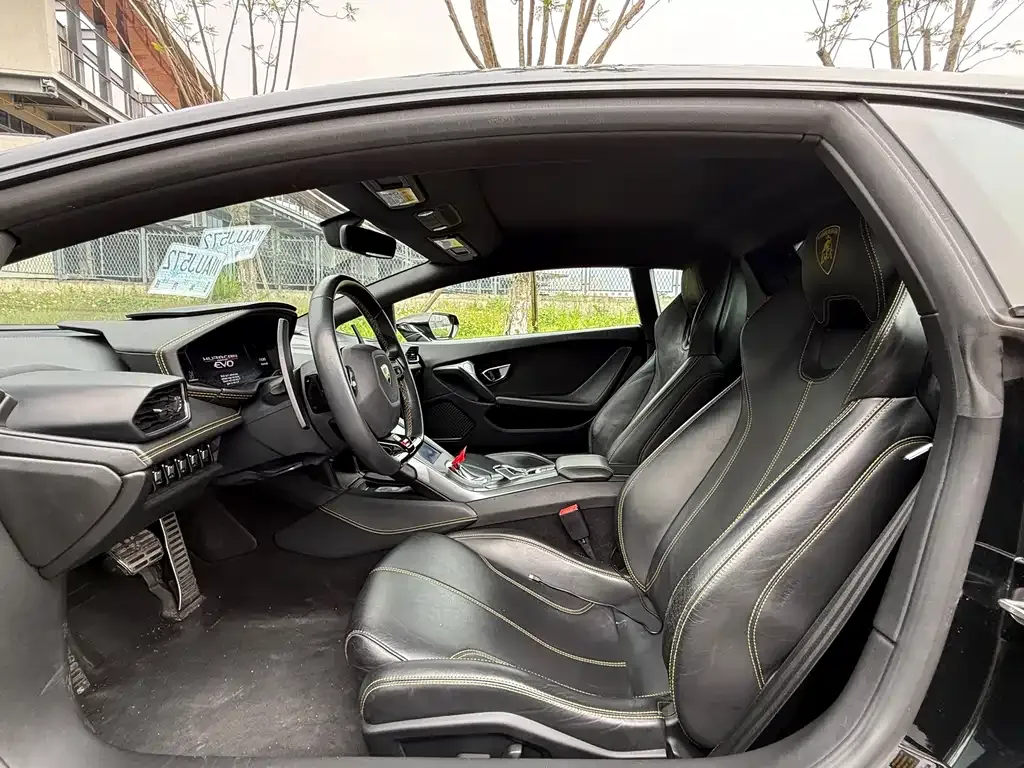 Lamborghini Huracan 2021 из CN, фото 4