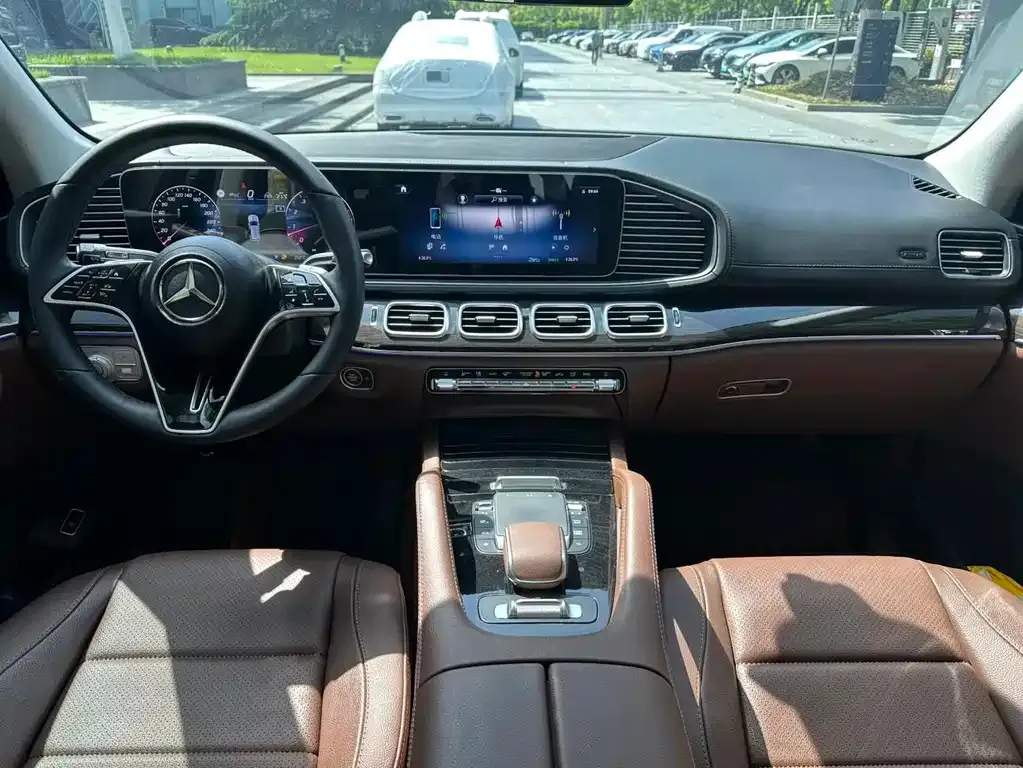 Mercedes-Benz GLE — фото 8