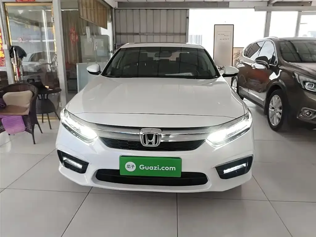 Honda Inspire — фото 6