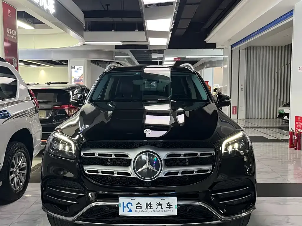 Mercedes-Benz GLS — фото 9