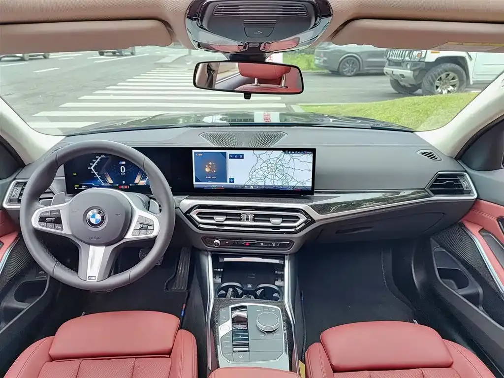 BMW 3 Series 2024 из CN, фото 3