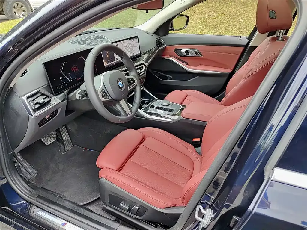 BMW 3 Series 2024 из CN, фото 8