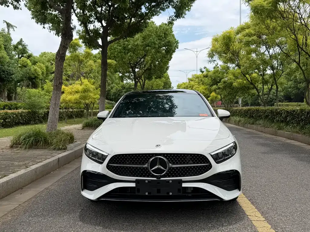Mercedes-Benz A-Class 2024 из CN, фото 5