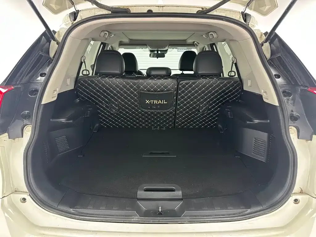 Nissan X-Trail — фото 4