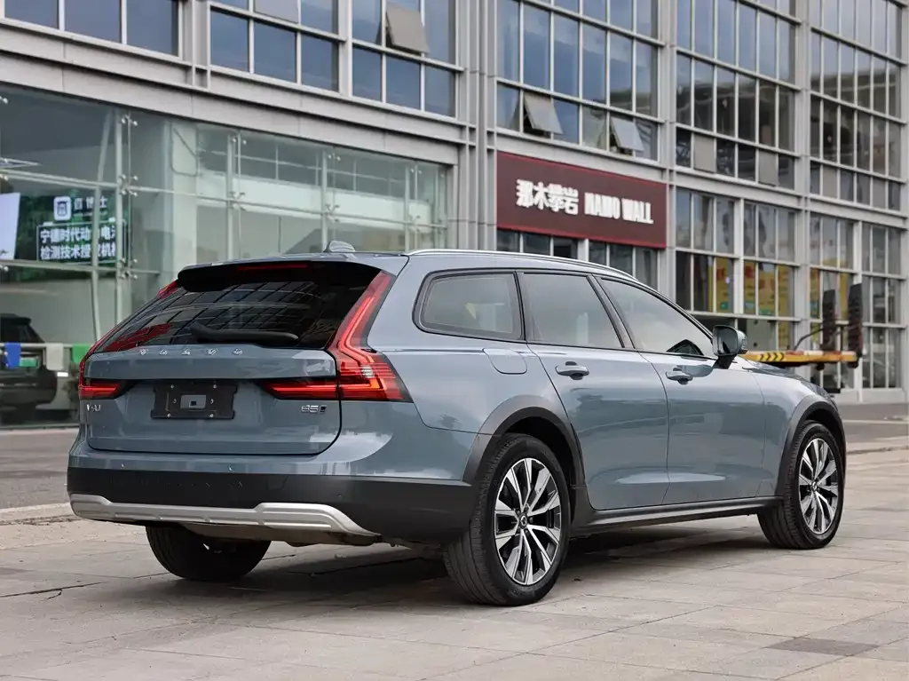 Volvo V90 2022 из CN, фото 8