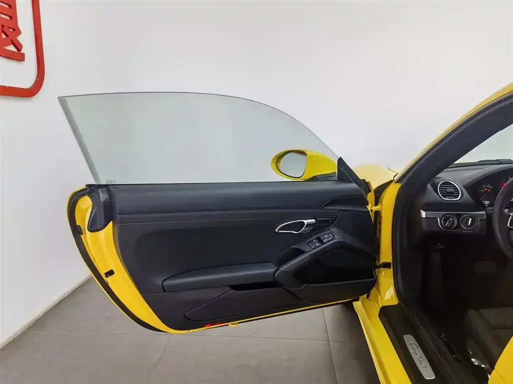 Porsche 718 2022 из CN, фото 2