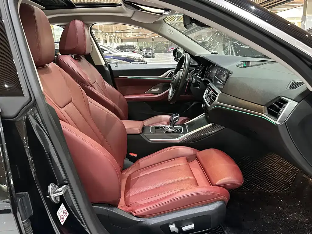 BMW 4 Series 2023 из CN, фото 10