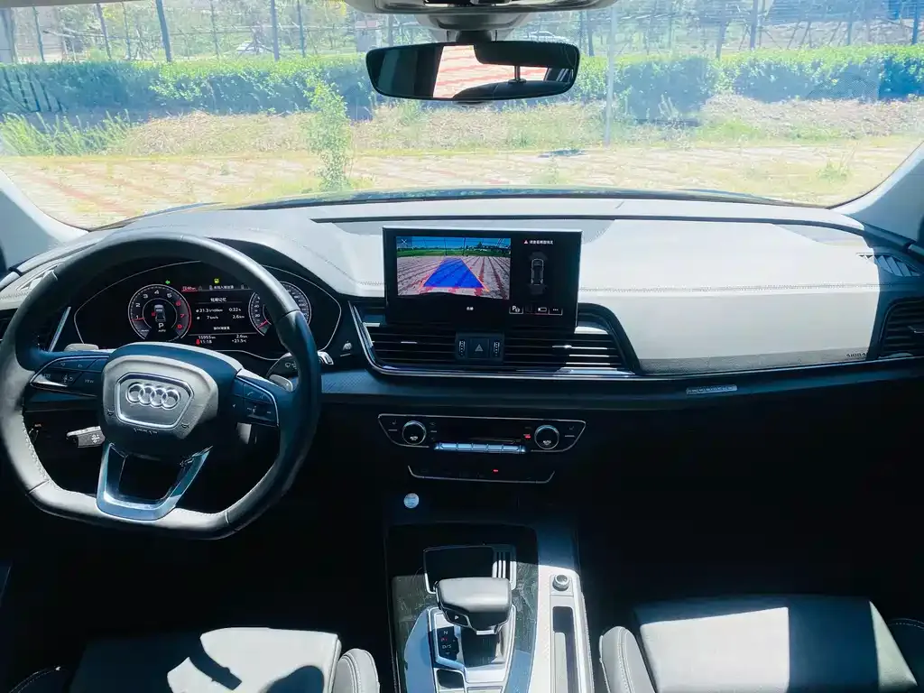 Audi Q5L 2022 из CN, фото 3
