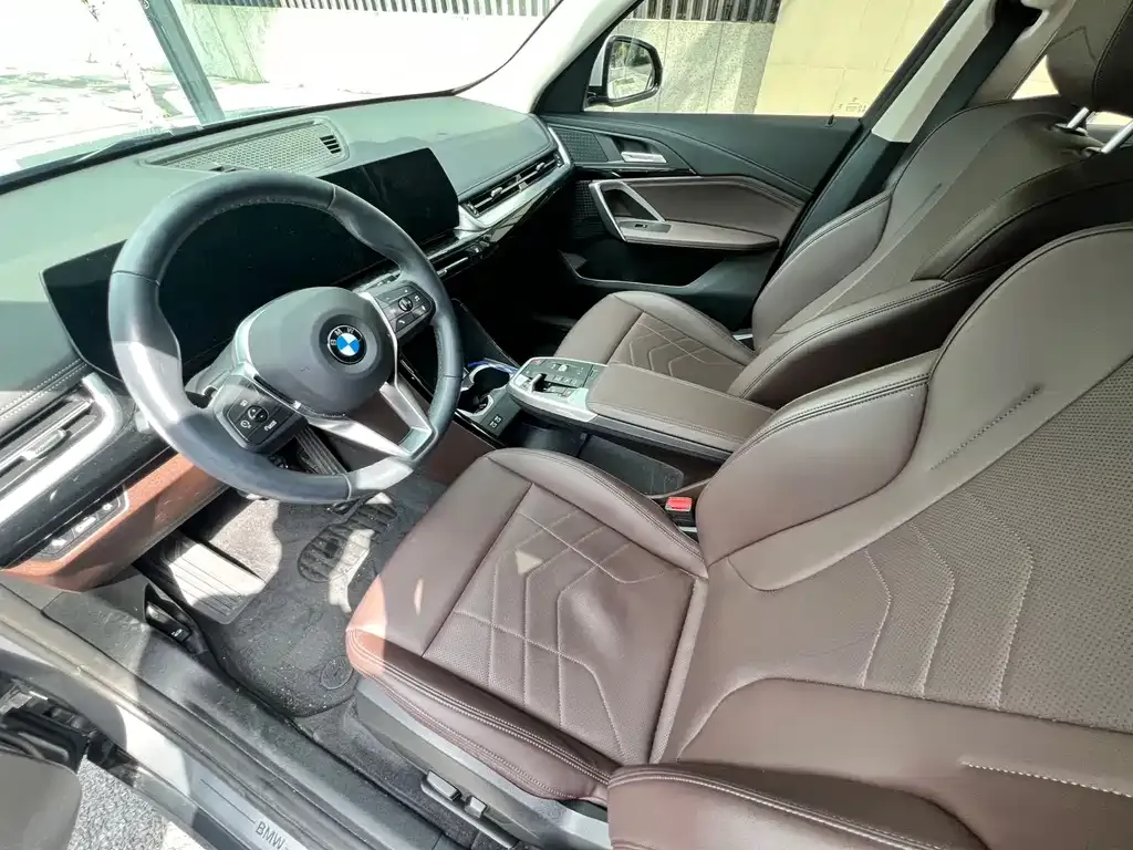 BMW X1 2023 из CN, фото 3