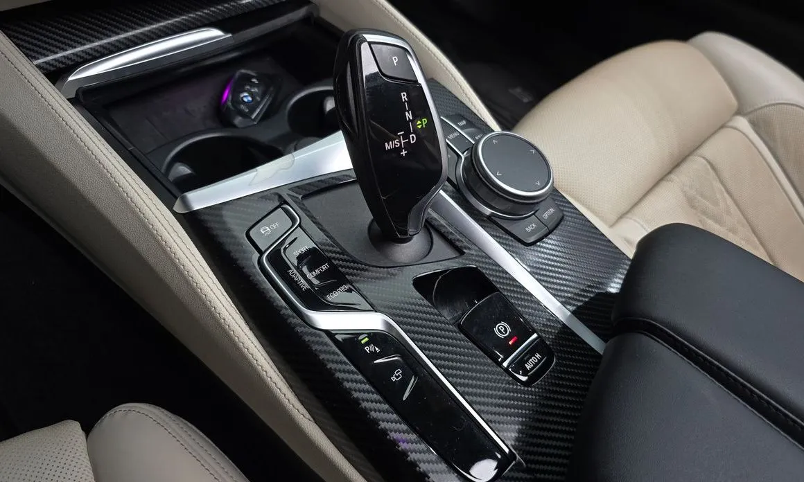 BMW 5-Series 2021 из KR, фото 9