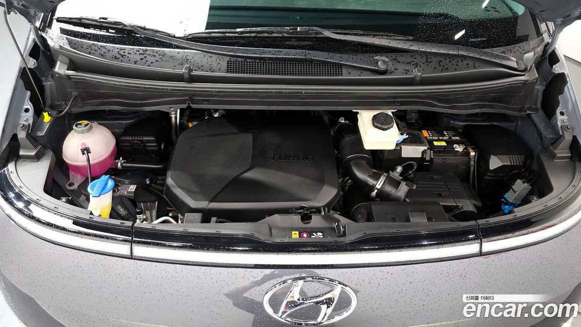 Hyundai Staria — фото 10