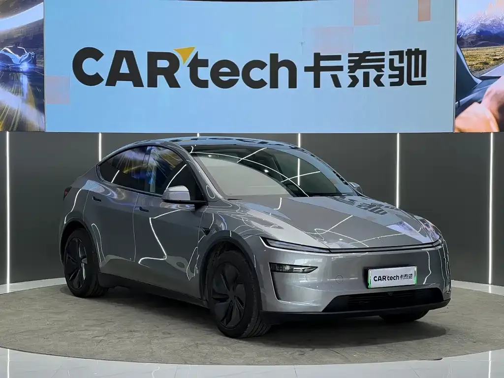 Tesla Model Y 2025 из CN, фото 8