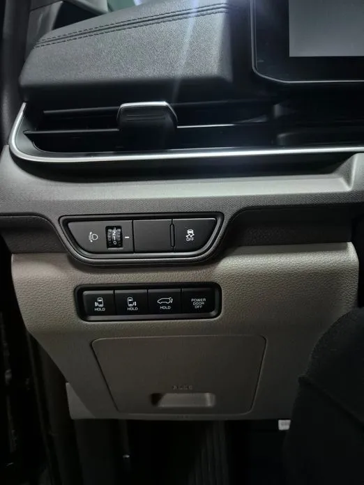 Kia Carnival 2025 из KR, фото 7