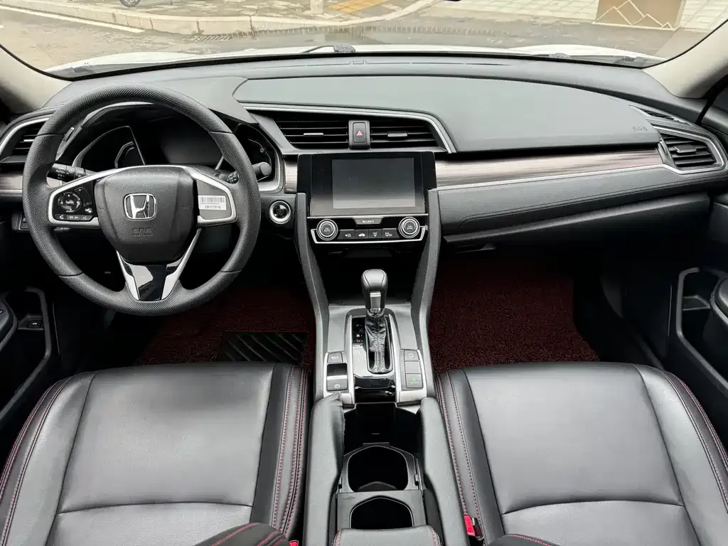 Honda Civic — фото 5