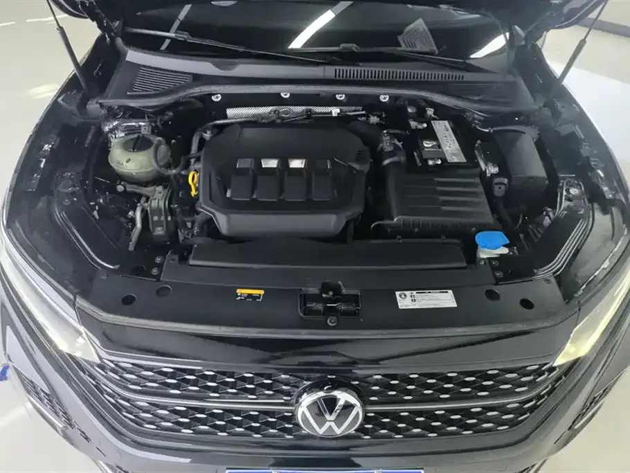 Volkswagen Passat — фото 10