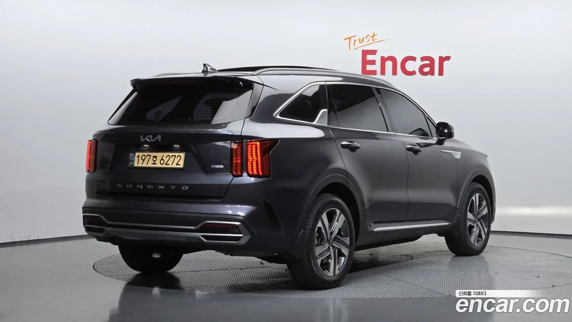 Kia Sorento — фото 5