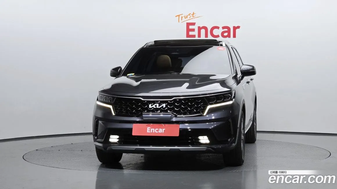 Kia Sorento — фото 8