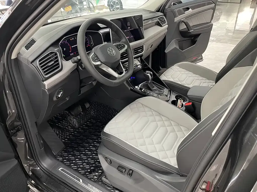 Volkswagen Tayron 2022 из CN, фото 9