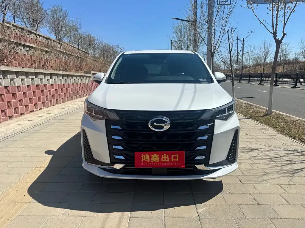 GAC Motor Trumpchi M6 — фото 9