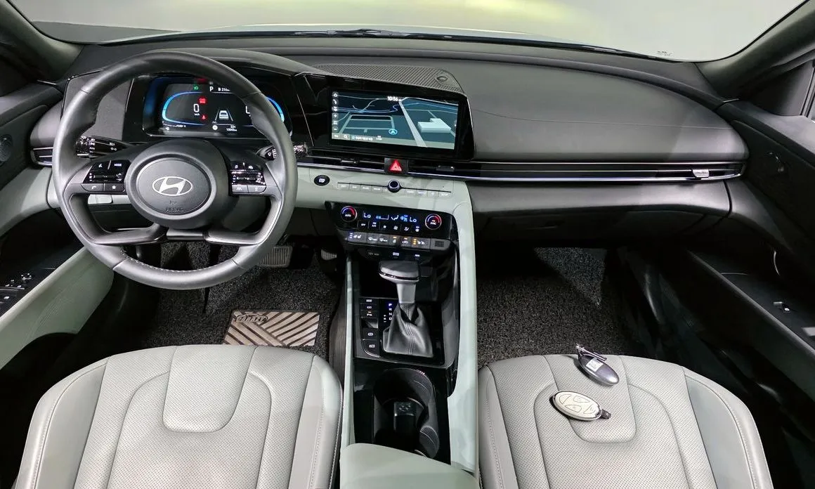 Hyundai AVANTE — фото 5