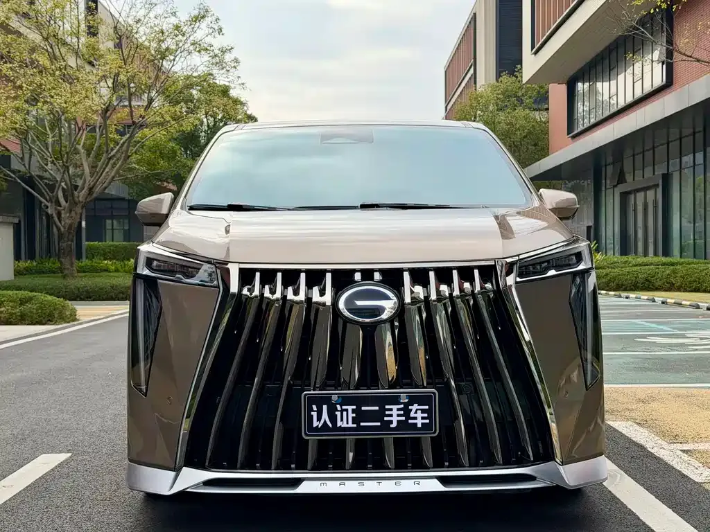 GAC Motor Trumpchi M8 — фото 10