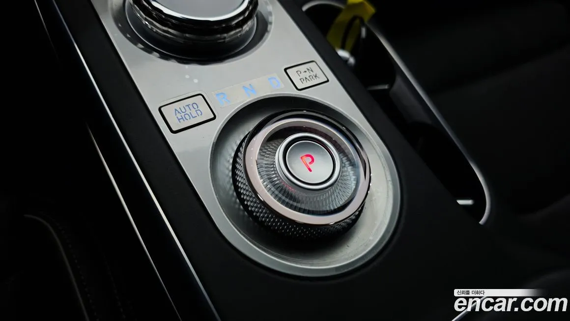 Genesis GV70 — фото 4