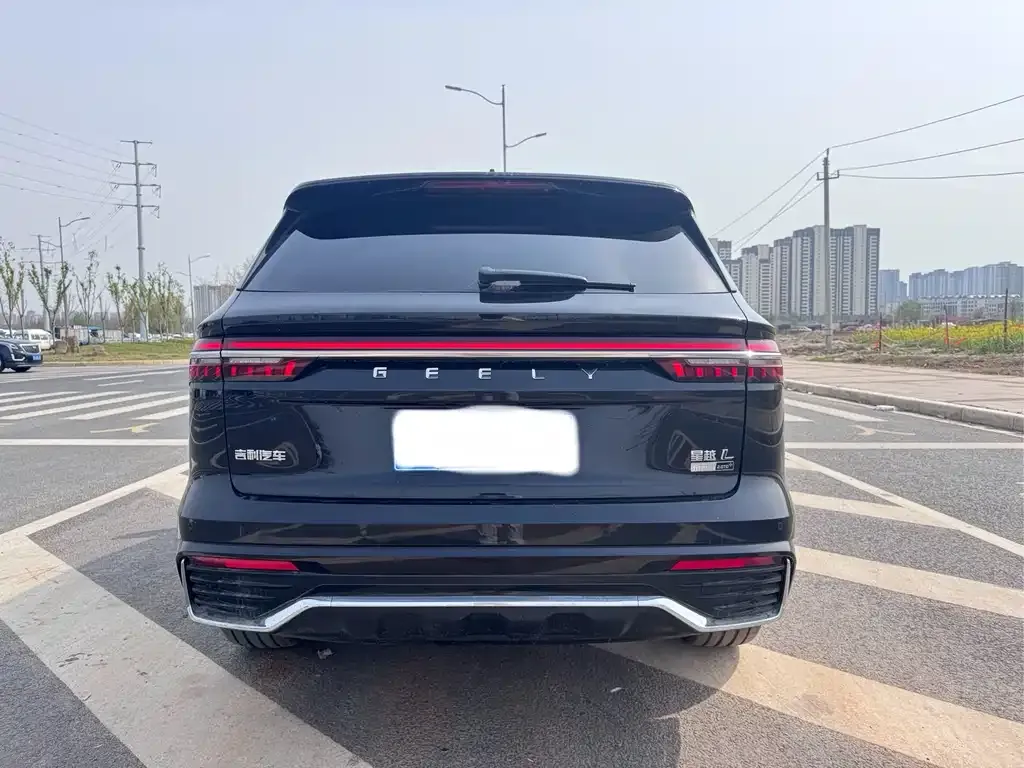 Geely Xingyue L — фото 9