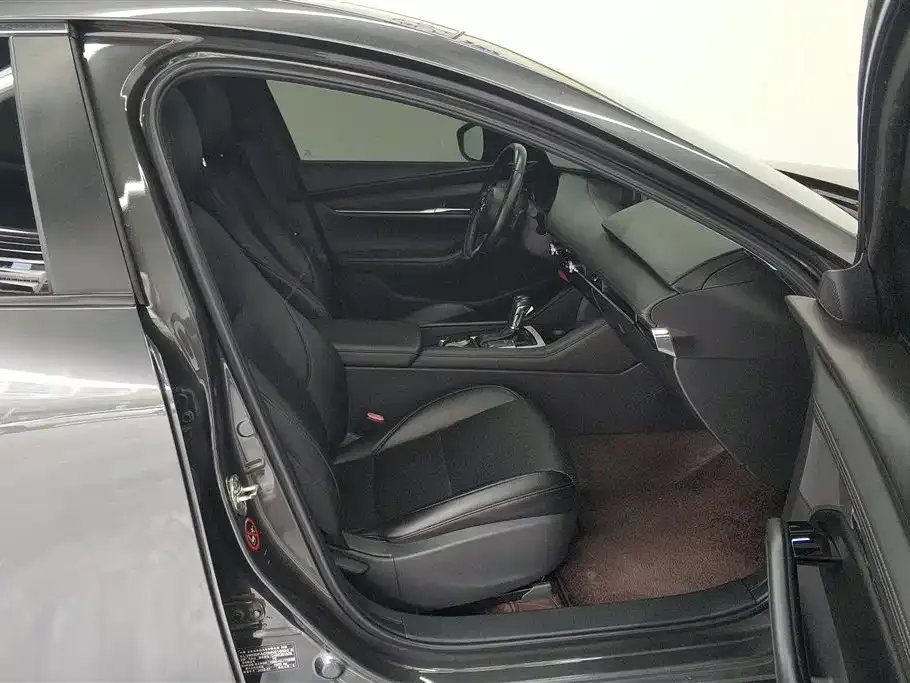 Mazda 3 Axela 2022 из CN, фото 7