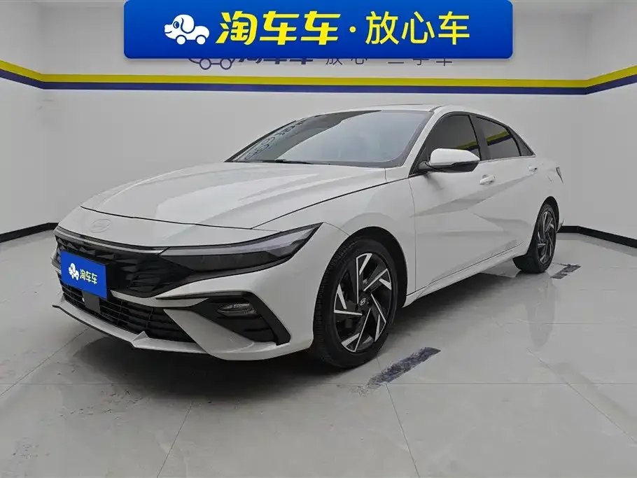 Hyundai Elantra 2024 из CN, фото 1