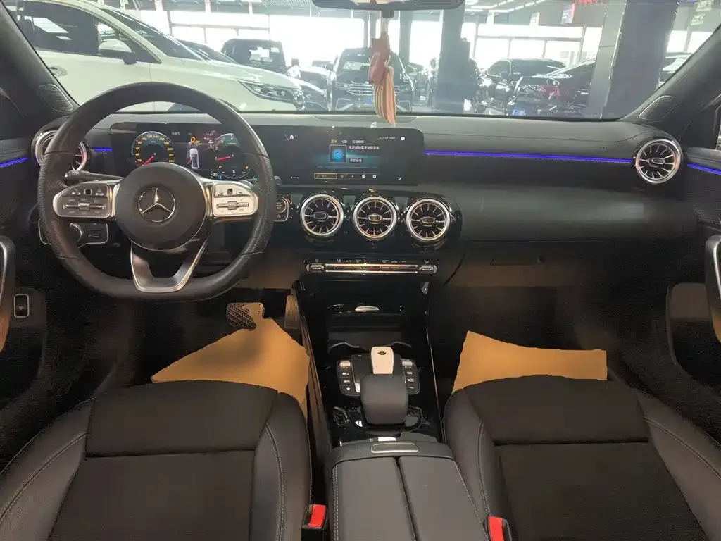 Mercedes-Benz A-Class 2025 из CN, фото 4