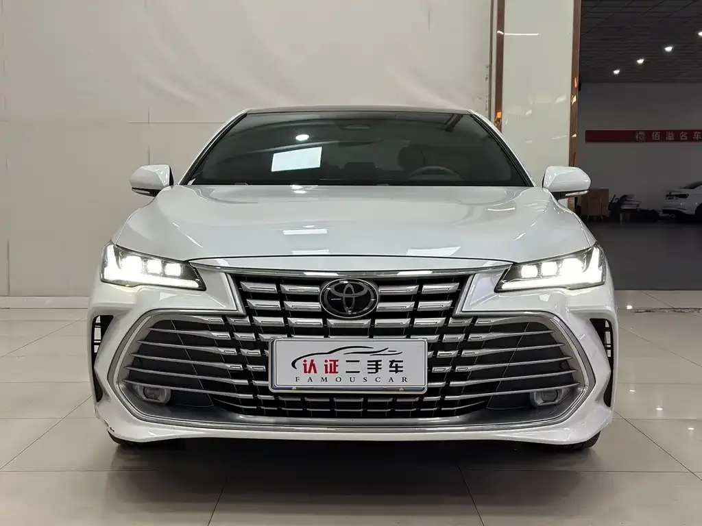 Toyota Avalon 2024 из CN, фото 10