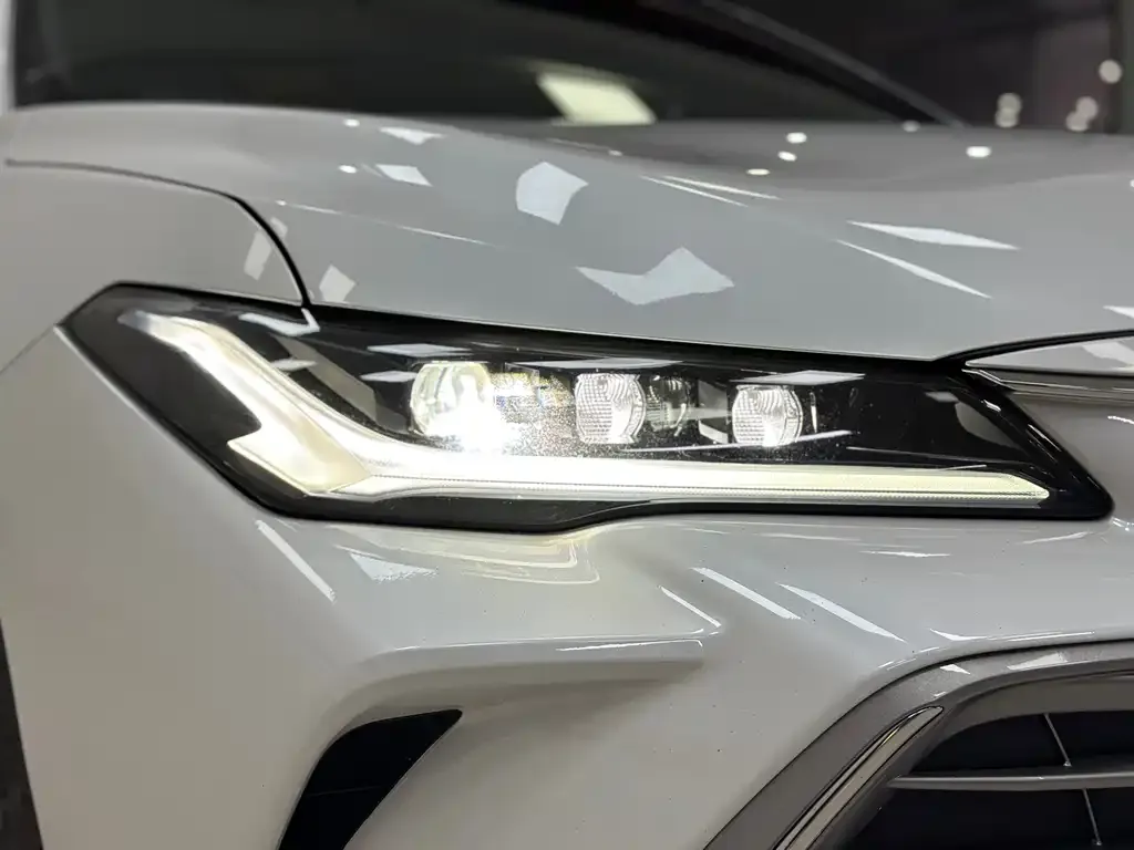 Toyota Avalon 2024 из CN, фото 3