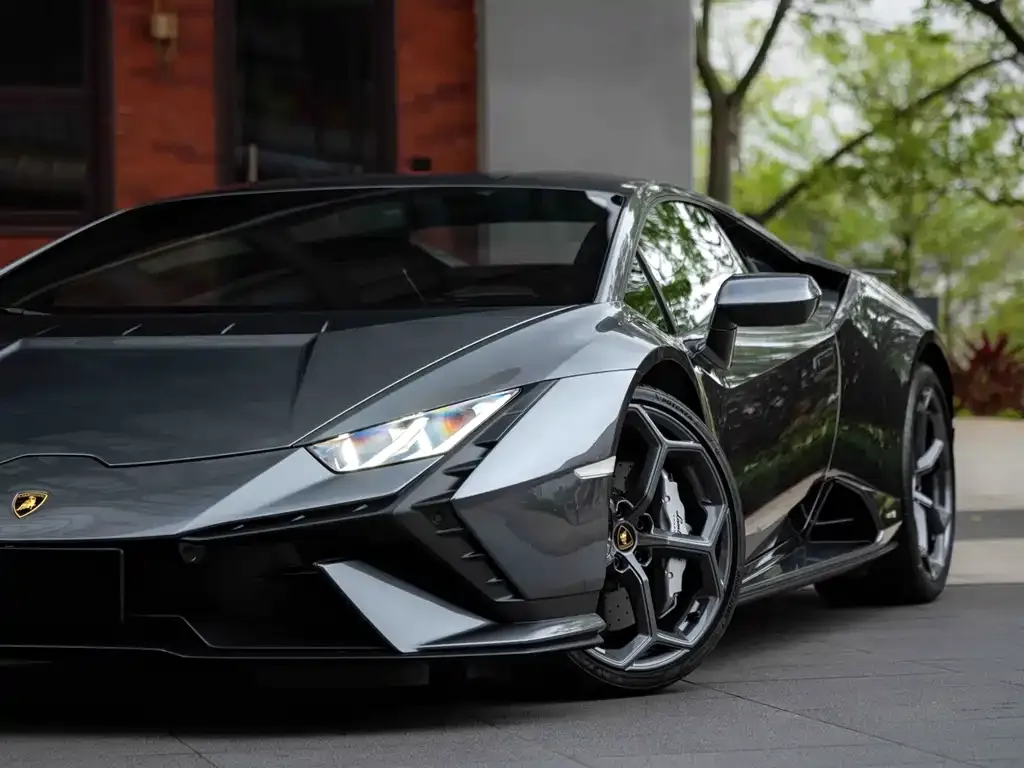 Lamborghini Huracan — фото 9