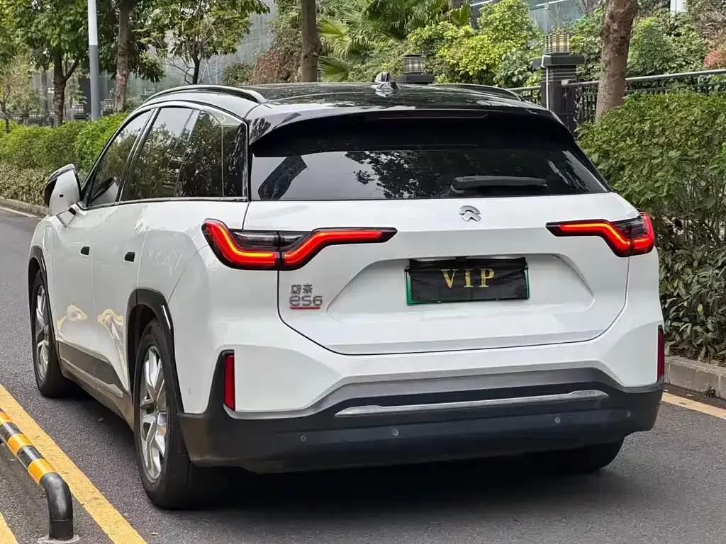 NIO ES6 — фото 7