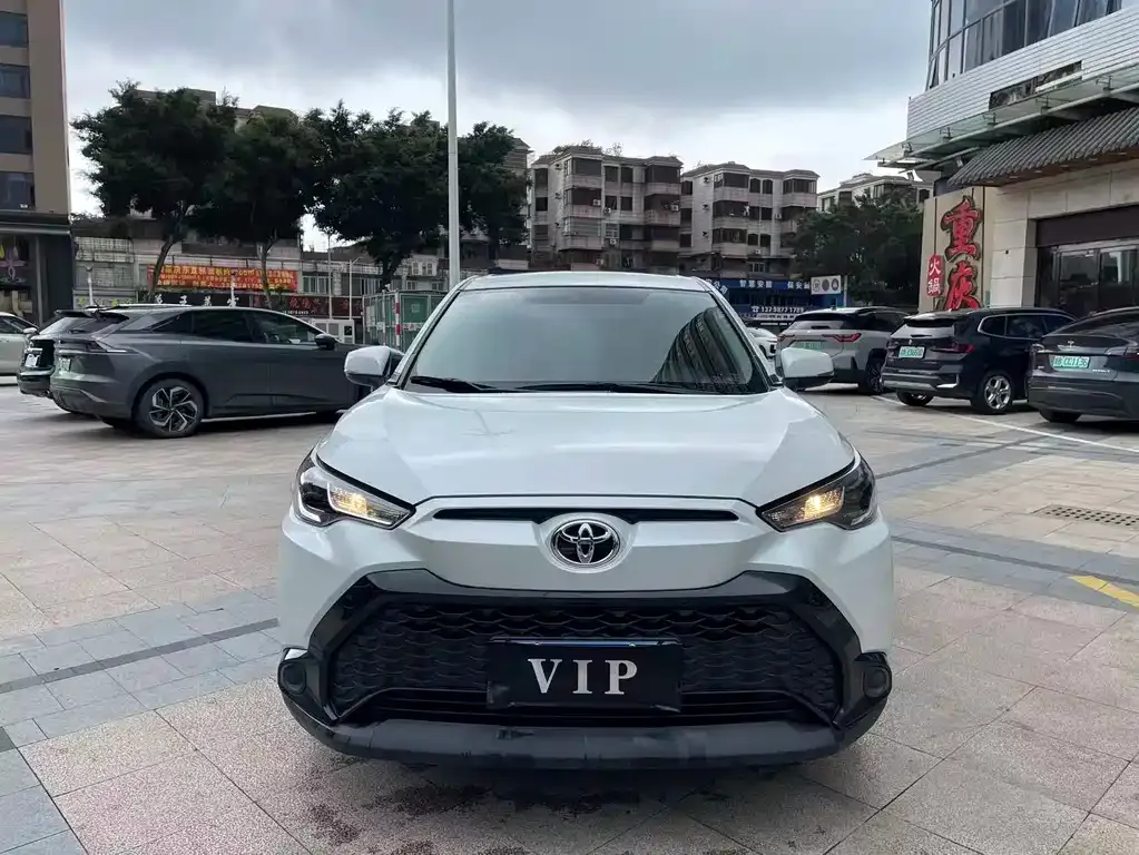 Toyota Frontlander 2023 из CN, фото 9