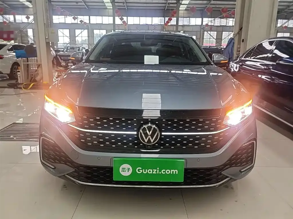 Volkswagen Passat — фото 9