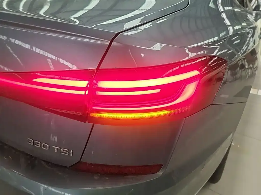 Volkswagen Passat — фото 5