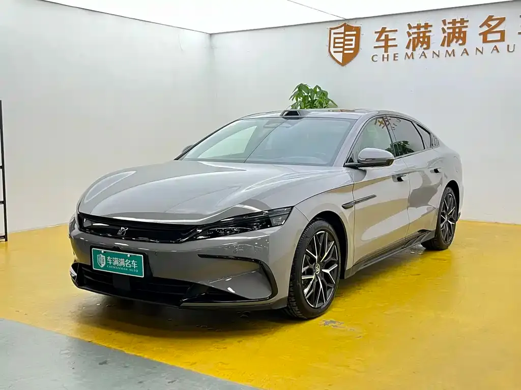 BYD Han — фото 1