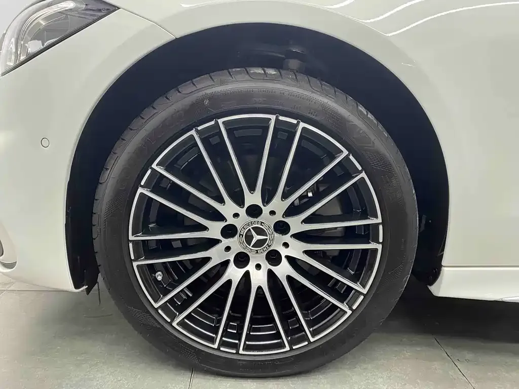 Mercedes-Benz C-Class 2024 из CN, фото 8