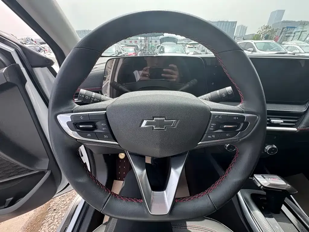 Chevrolet Trax 2023 из CN, фото 3